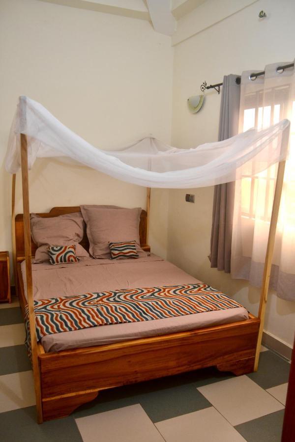 Porto-Novo Logement Lumineux Et Calme Apartment Exterior photo